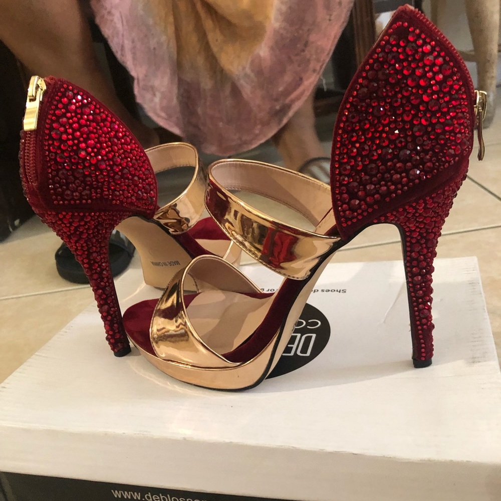 Red pearl suede Heel